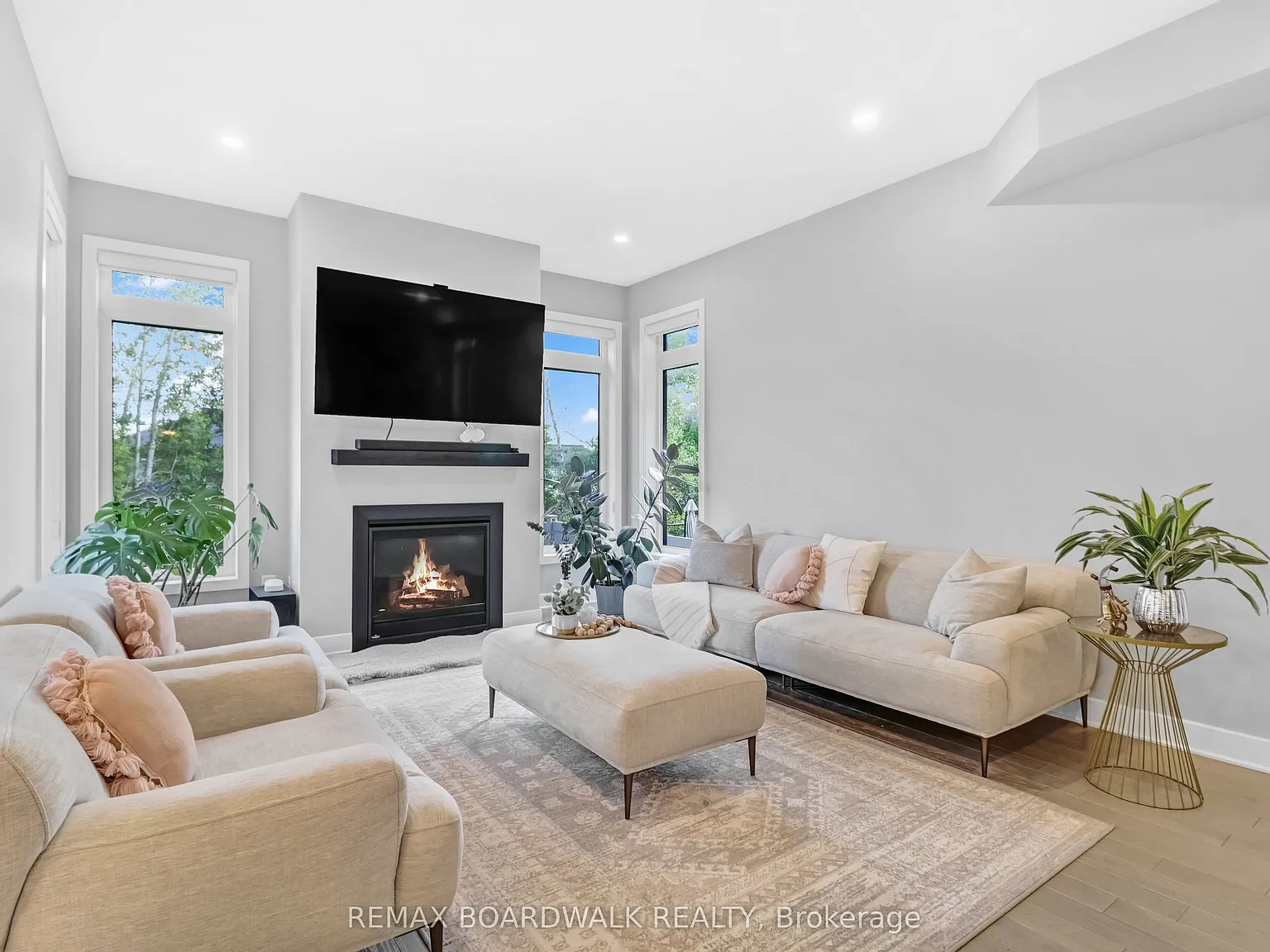 3 bed, $2,800 — Photo 3