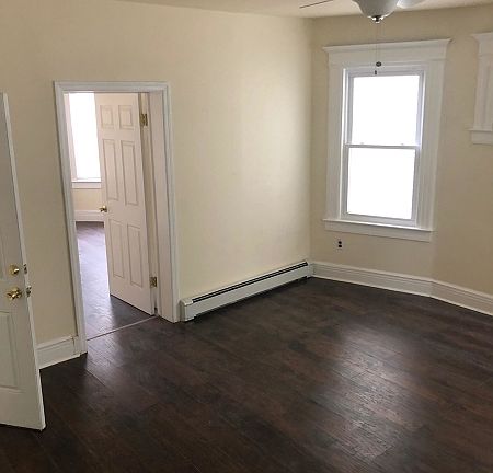 2nd image of 239 Lincoln Ave
