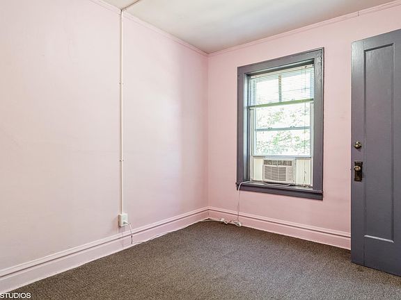 3rd image of 5420 N Western Ave #2