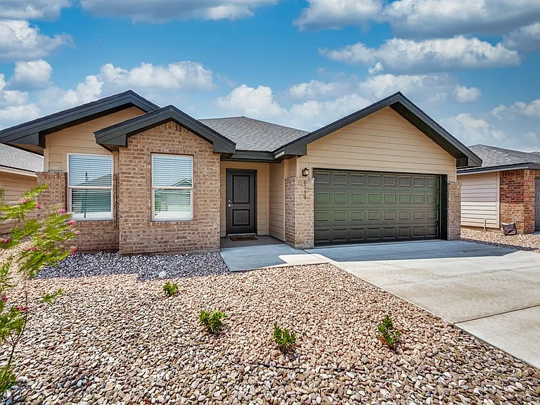 8210 E County Road 111 — Photo 24