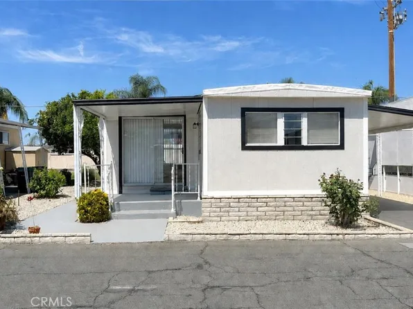 880 N Lake St Space 3, Hemet, CA 92544