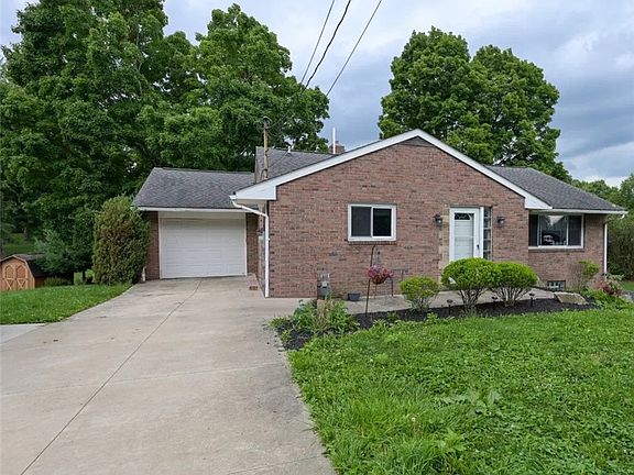 2nd image of 1013 Shenango Rd