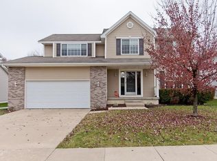 1907 Probst Ct SW, Cedar Rapids, IA 52404