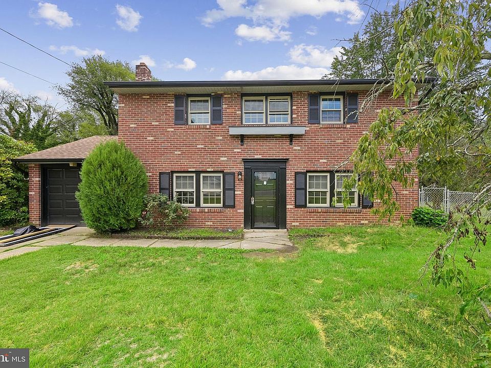 1st image of 2310 S Cuthbert Dr