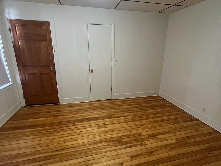 36 Stoneland Rd #1 — Photo 1