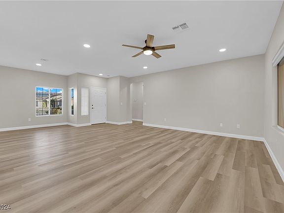 3rd image of 2545 Downeyville Ave