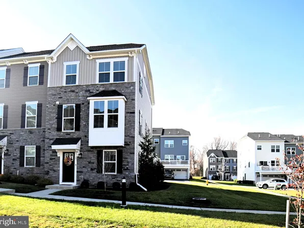 291 Sugar Maple Sq, Downingtown, PA 19335