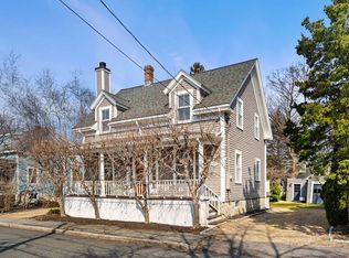 22 Central St, Marblehead, MA 01945