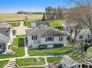 23238 Van Resort Dr, Mendon, MI 49072