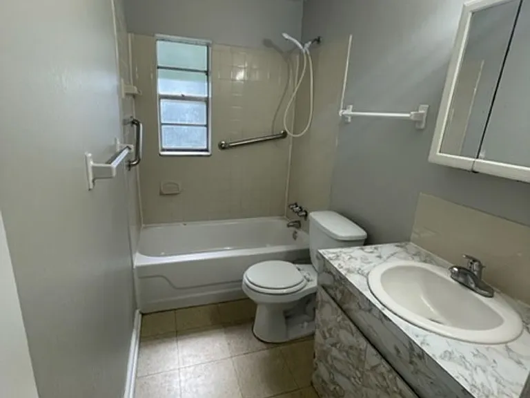 12136 Munbury Dr #2 — Photo 8