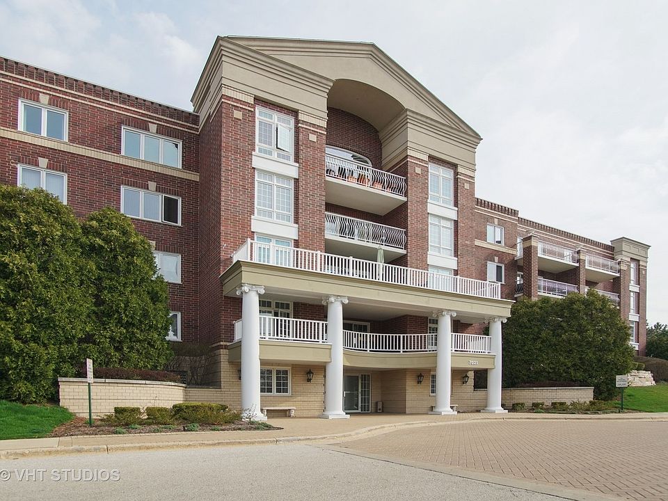 1st image of 7021 W Touhy Ave APT 208