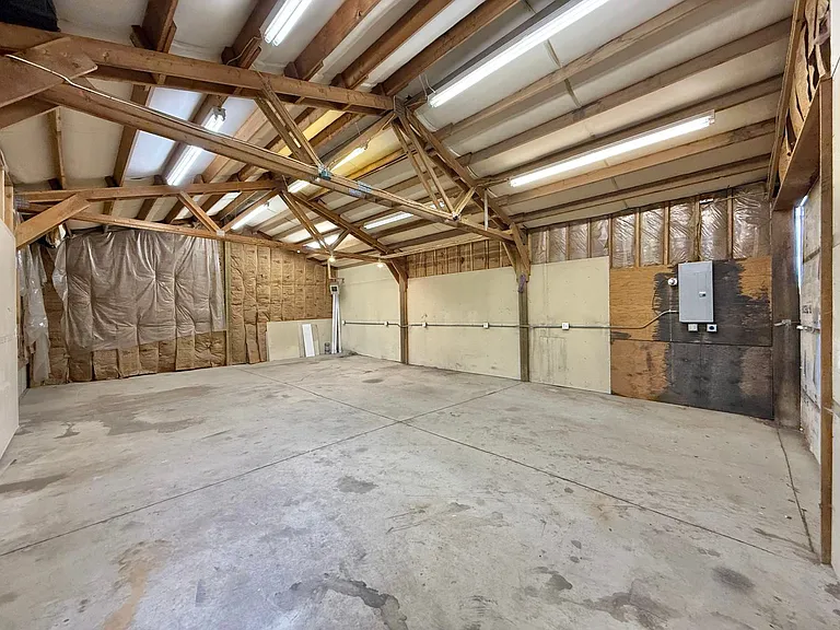 1510 S Progress Rd — Photo 21