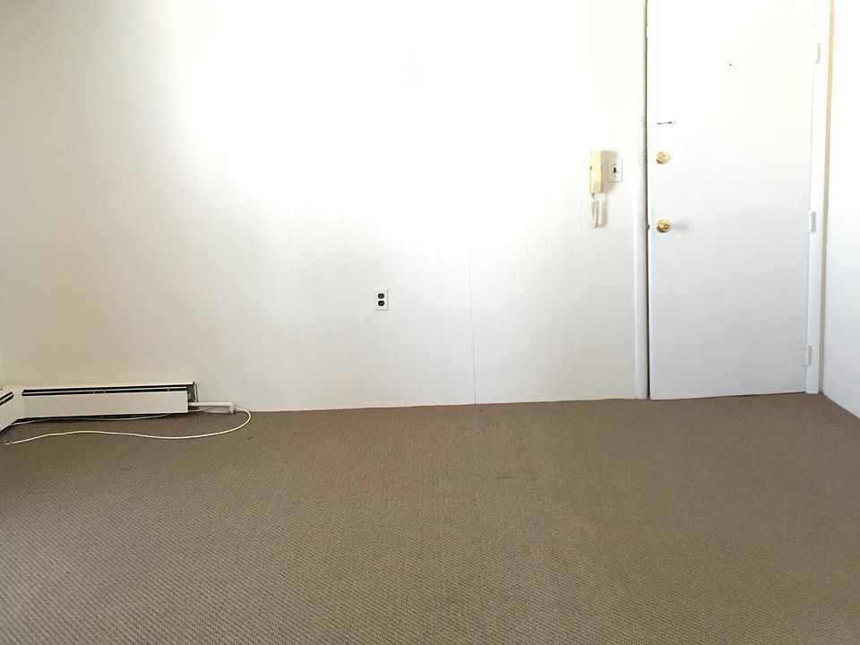 1st image of 418 Atlantic Ave APT 4