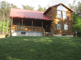 8 Cameron Orchard Rd, New Creek, WV 26743