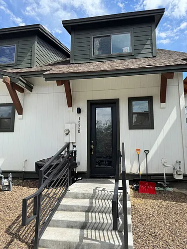 1238 E Jen Dr Photo 1