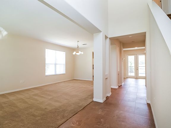 2nd image of 534 Lakewood Dr