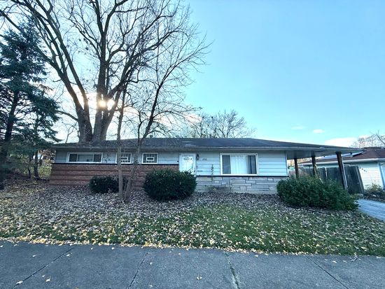 450 Shabbona Dr, Park Forest, IL 60466