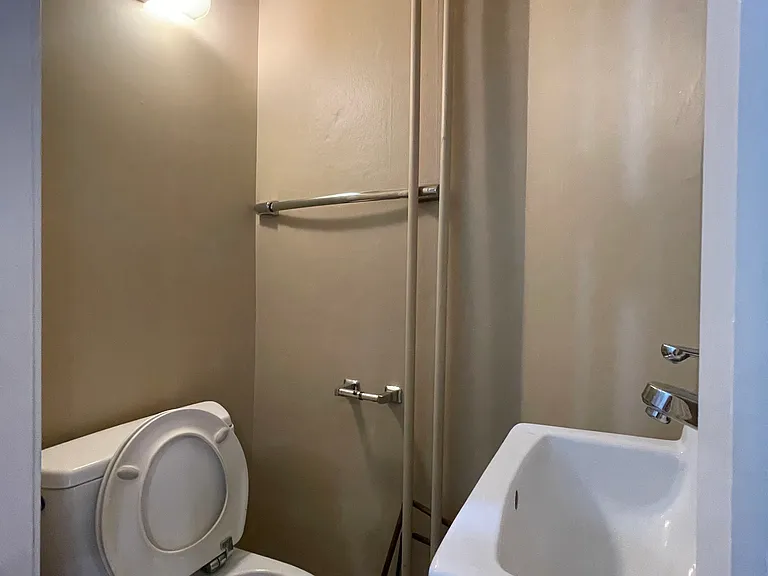 1016 Tree St — Photo 4