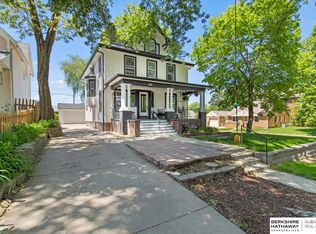 2102 S 33rd St, Omaha, NE 68105