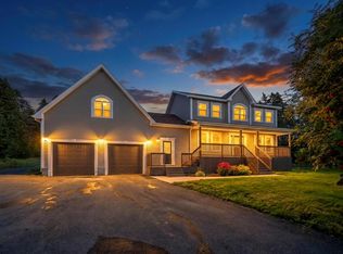 16 Hillview Place, South River, NL A0A3W0