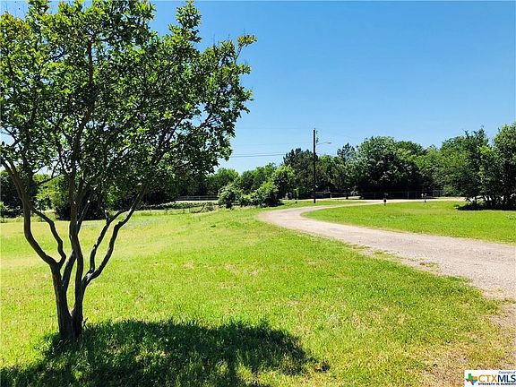 3rd image of 1509 Waco Trce