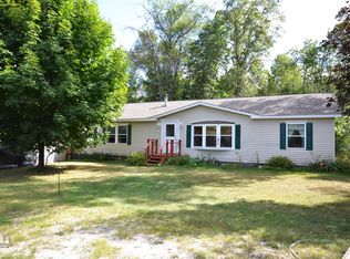 4991 Oakwood Dr, Lewiston, MI 49756