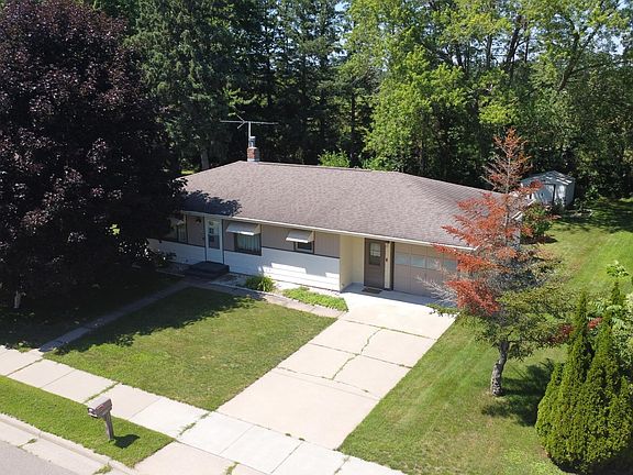 2nd image of 2000 5th Ave