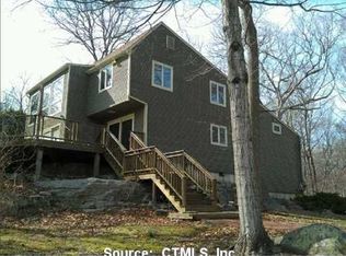 35 Hamilton Dr, Madison, CT 06443