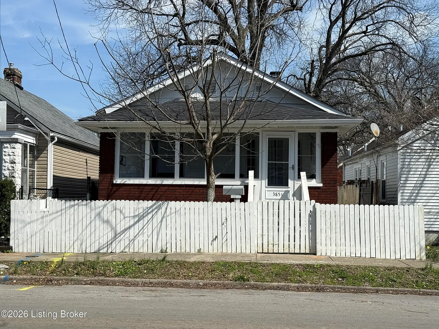 3851 S 5th St photo 1