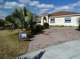 13425 260 Ln, Miami, FL 33032