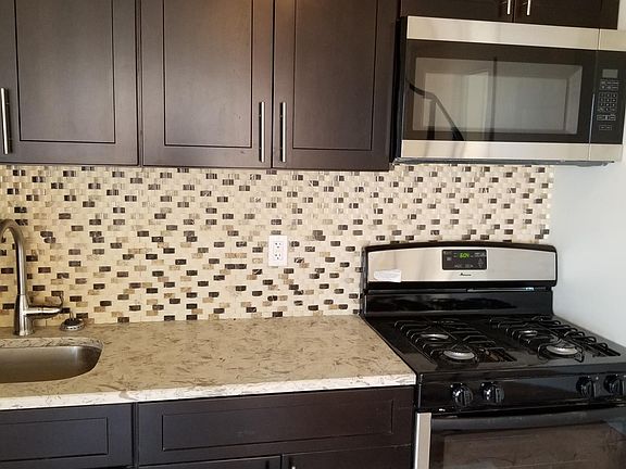 5th image of 131 Beach 121st St #7H