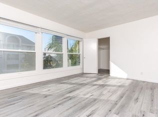 216 S Gale Dr APT C, Beverly Hills, CA 90211