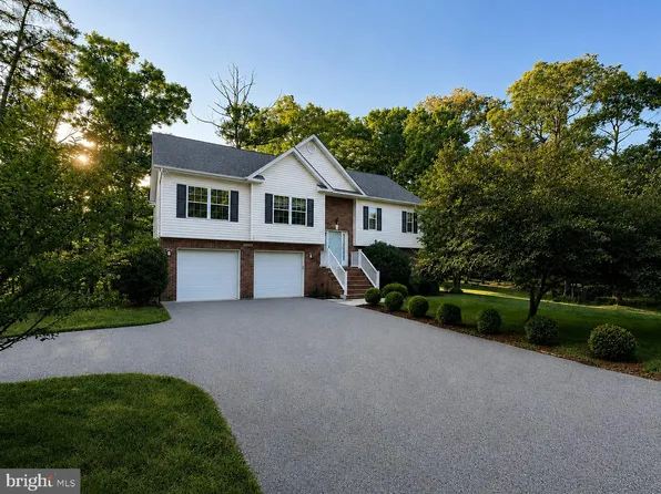 22835 Chestnut Rd, Lexington Park, MD 20653