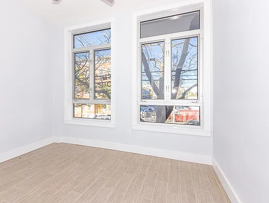 Rented by Compass | media 19