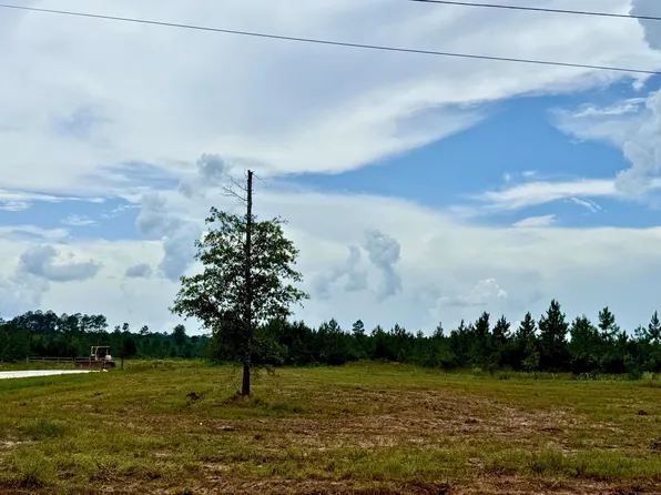 13280 Blackberry Dr, Lumberton, TX 77657