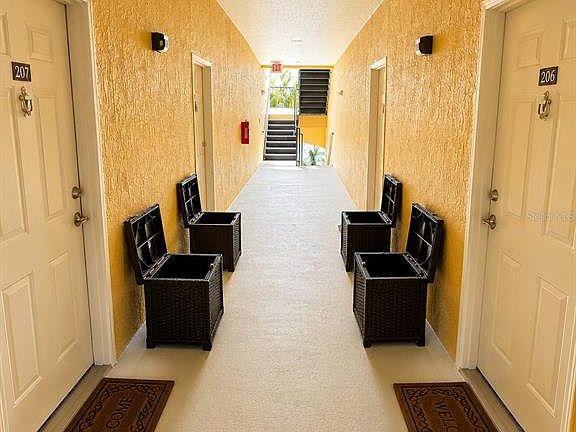 3rd image of 8848 Villa View Cir Unit 207