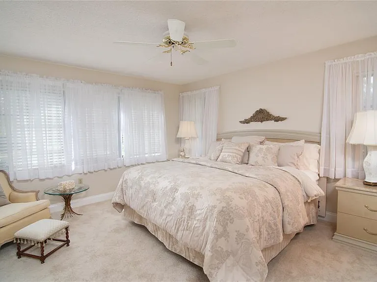 5635 Golf Pointe Dr #101 — Photo 15
