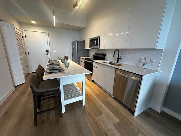 2nd image of 220 SE 1st St #A