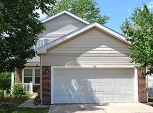 24 Alex Ct, Oswego, IL