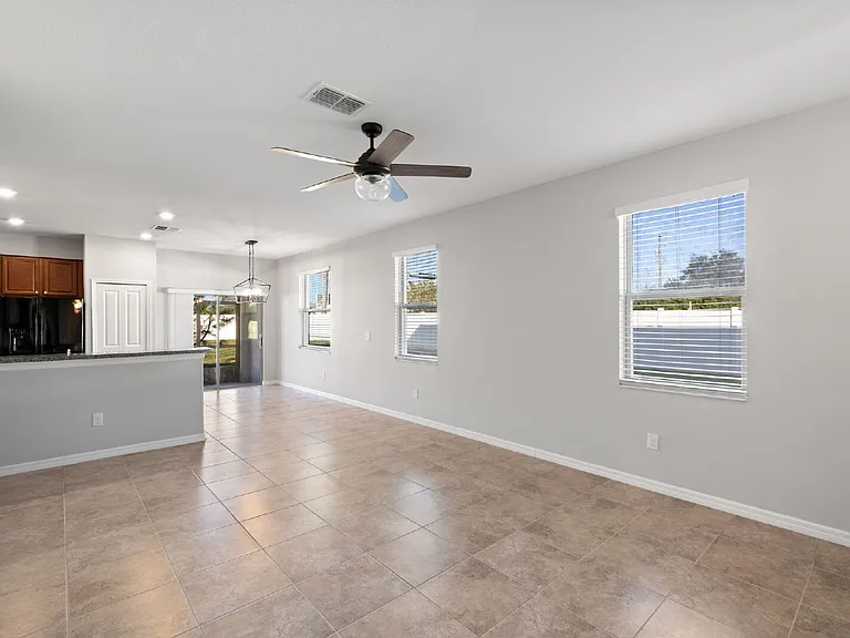 7678 Ginger Lily Ct — Photo 8