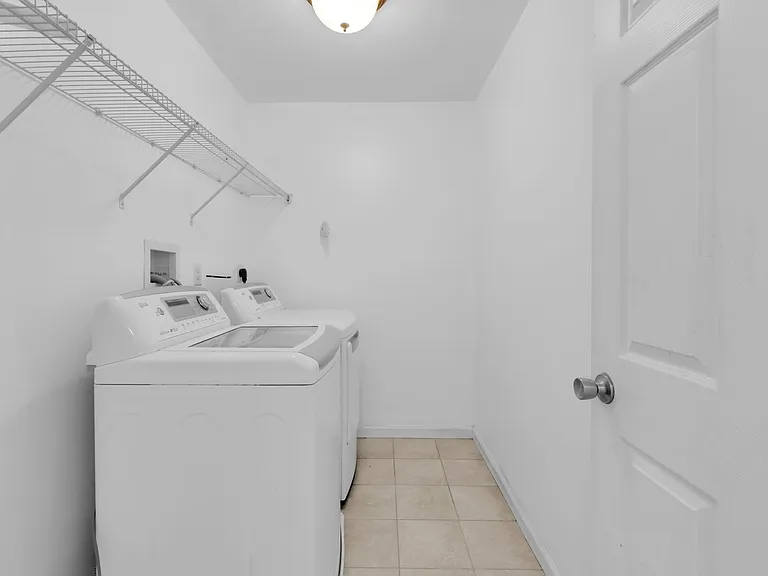 245 Snapdragon Way — Photo 22