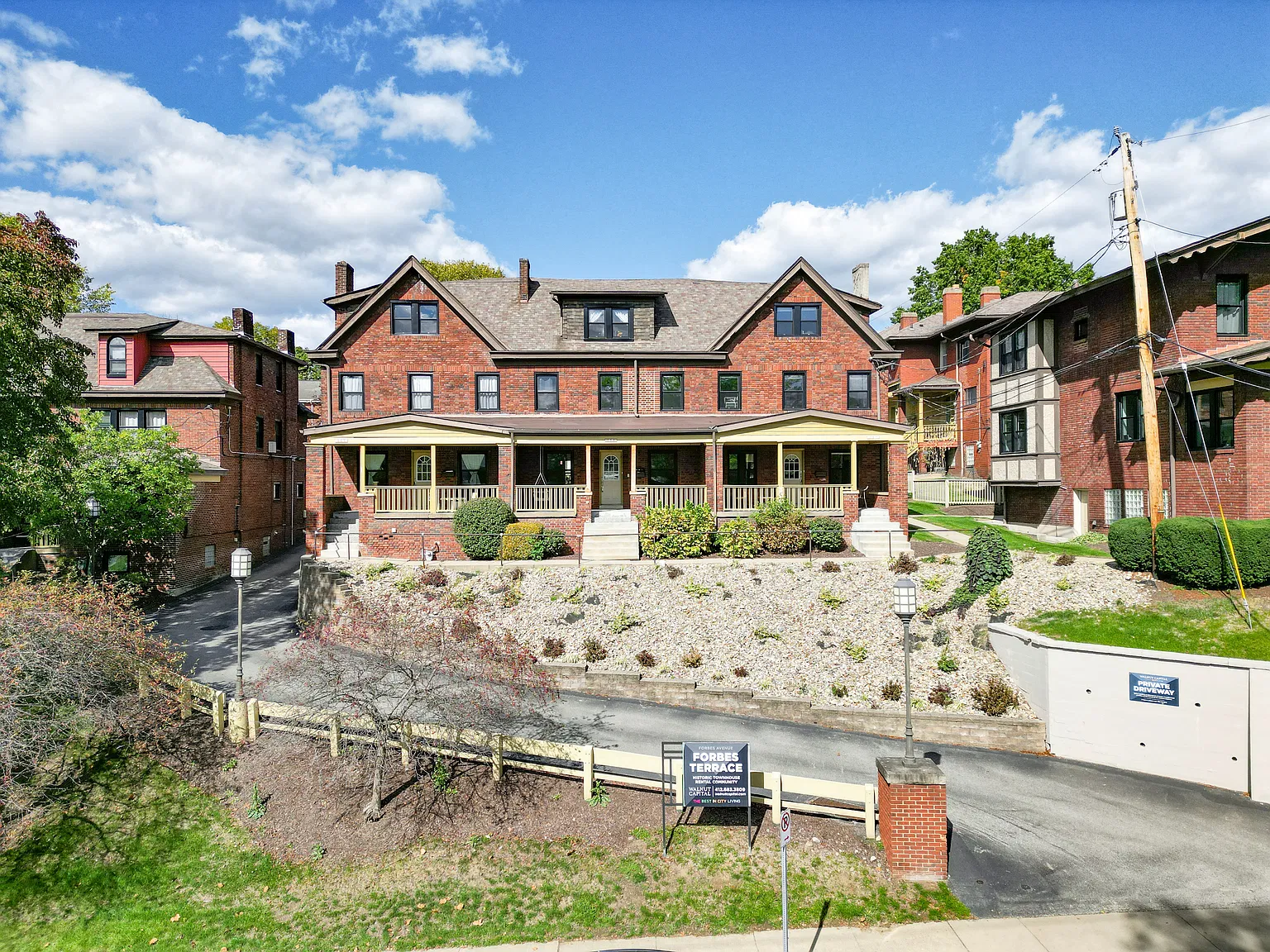 Forbes Terrace — Photo 1