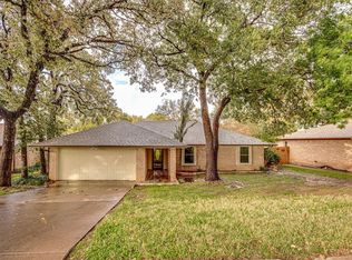 2302 Westpark Way Cir, Euless, TX 76040