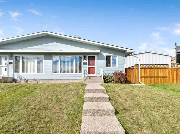 218 A Allan Cres SE, Calgary, AB T2J 0T4