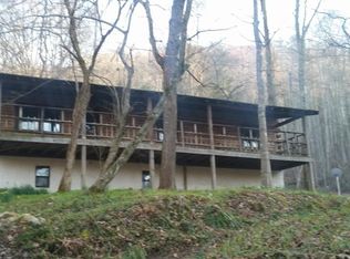 555 Paint Mountain Rd, Greeneville, TN 37743