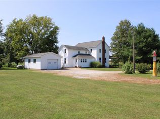 8082 Lindenbroker Rd, Worden, IL 62097