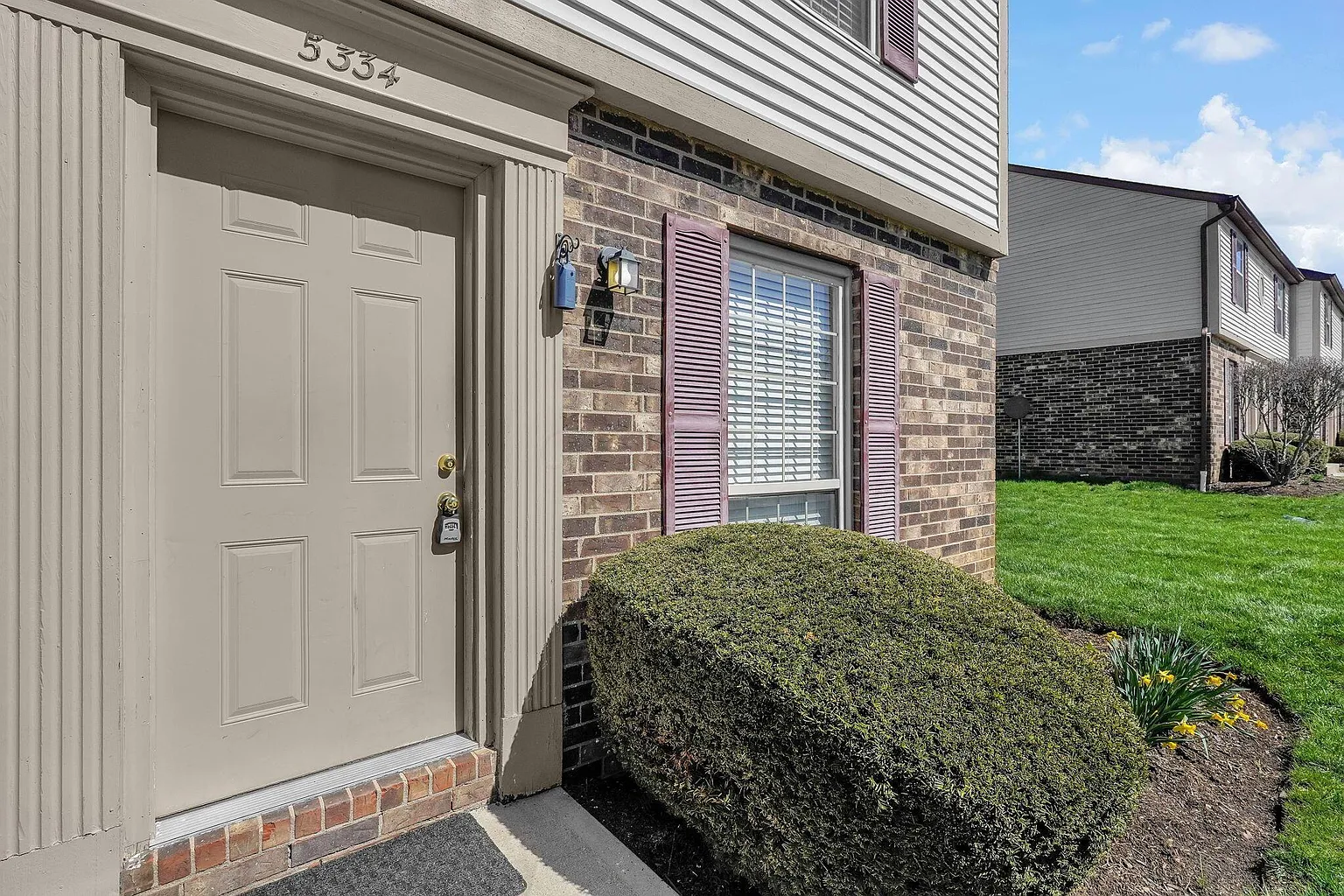 5334 Shiloh Dr photo 1