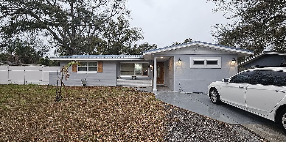 1st image of 10468 108th St N