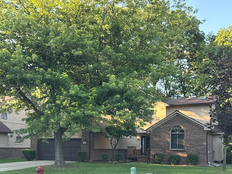 6257 Gatewood