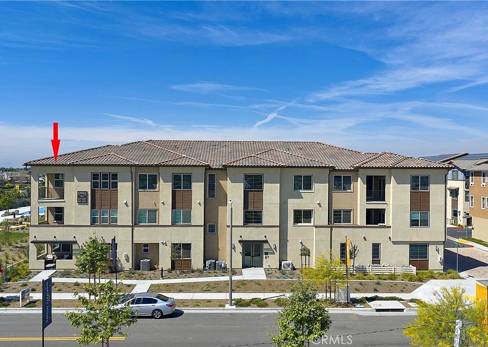 1st image of 12903 Paradiso Dr #101